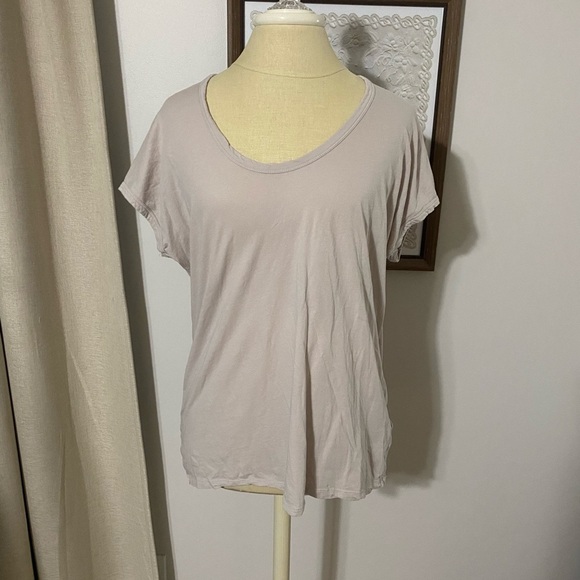 Barefoot Dreams Tops - Barefoot Dreams Malibu Collection Scoop Neck Tunic Soft Cream Short Sleeve Tee
